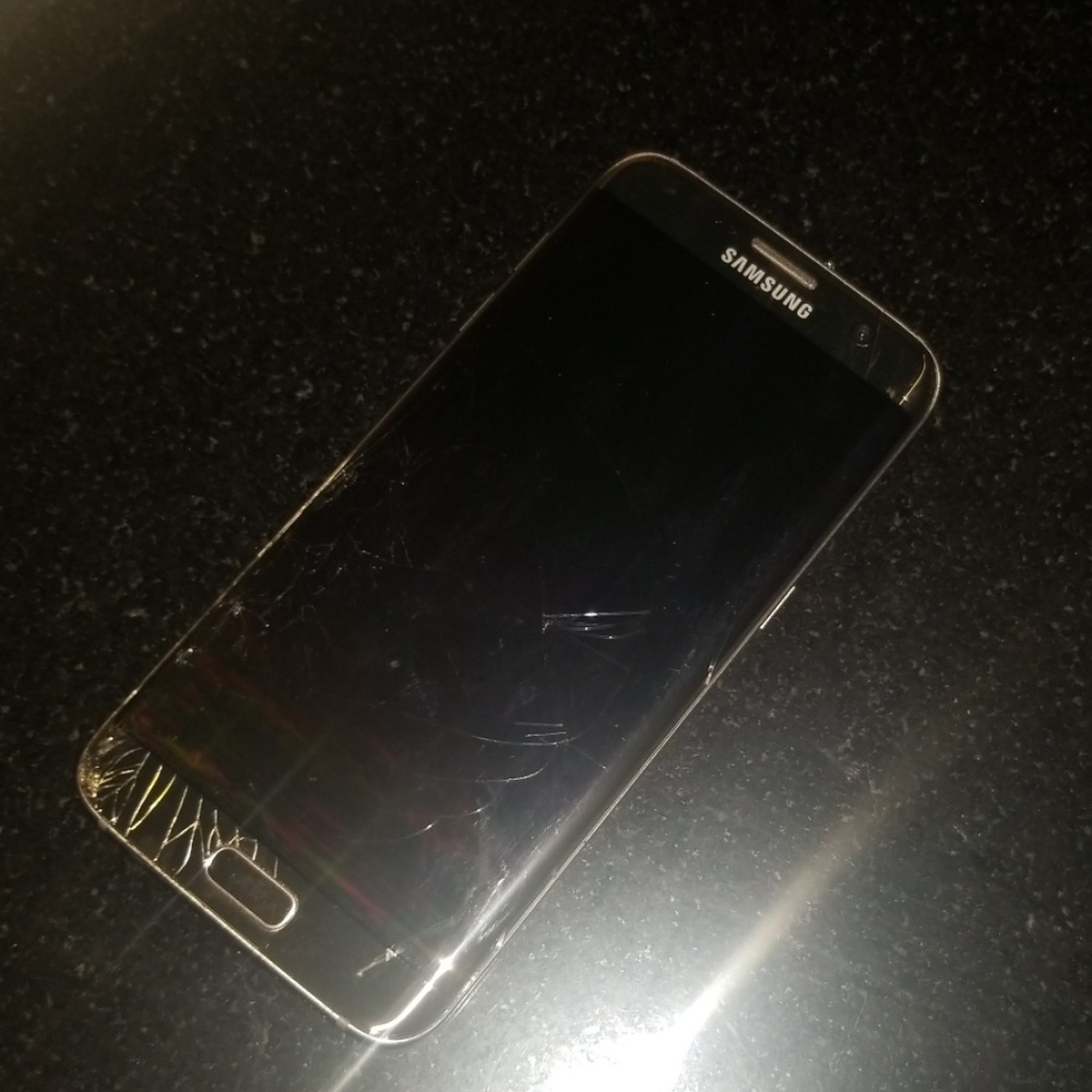 SAMSUNG GALAXY S7 EDGE